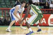 Atenas se recuper ante La Unin