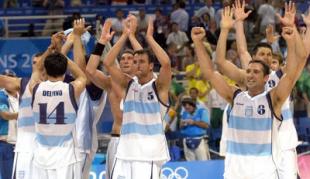 A diez a�os de tocar el cielo dorado