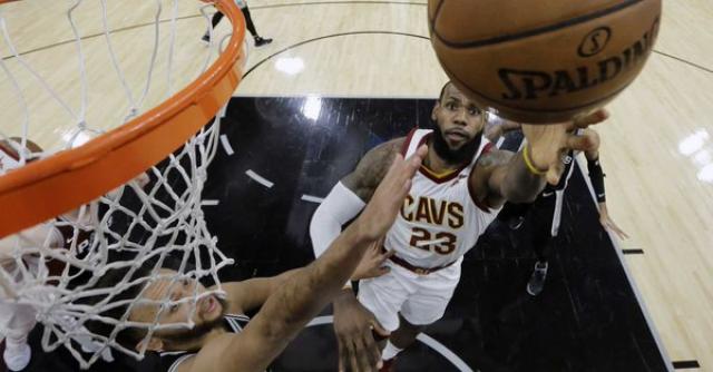 Reaccion� en las malas