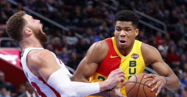 Bucks y Warriors meten presi�n a los l�deres