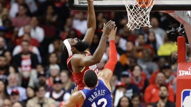 James Harden brill� y los Rockets ganaron