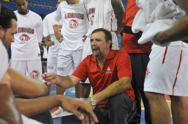 Daniel Maffei ser� el t�cnico de Echag�e en la Liga Nacional