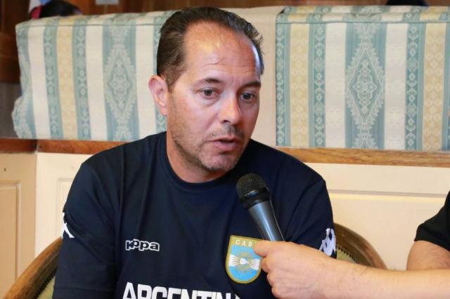 "Nos tenemos que enfocar en el desarrollo de j�venes"