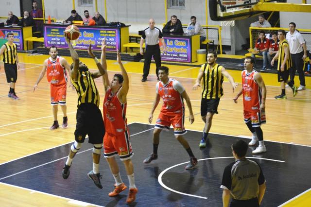 Olimpo le gan� un amistoso a Monte Basket