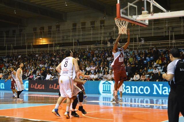 Gran debut de Salta Basket en la inauguraci�n del Torneo Nacional de Ascenso