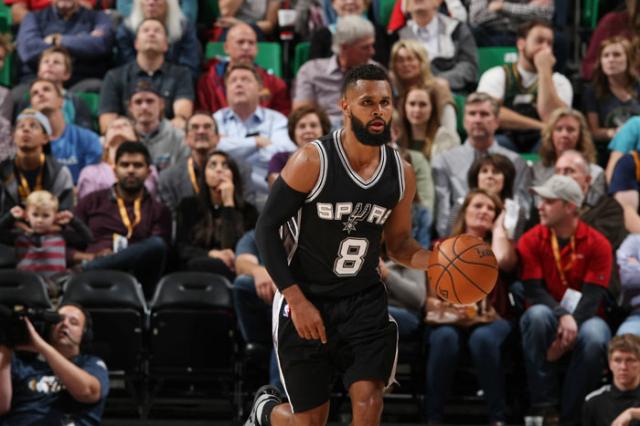 San Antonio devolvi� el golpe