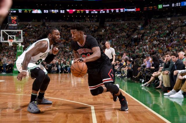 Torazo en rodeo ajeno