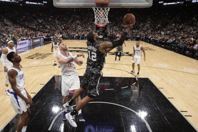Pacers en alza, Spurs en reca�da