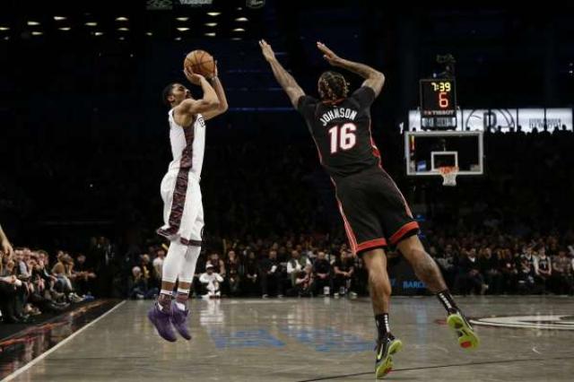 Brooklyn Nets se sac� la mufa