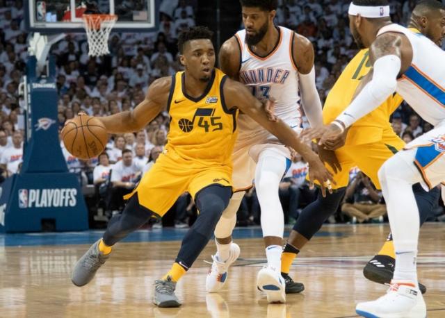 Son� Jazz en Oklahoma y Houston no tuvo problemas
