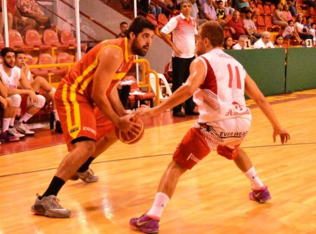 Acevedo por Cant�n en Lan�s