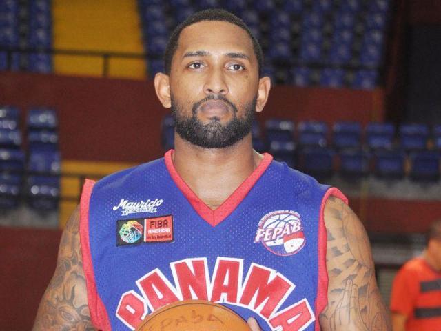 Lan�s se refuerza con Josimar Ayarza