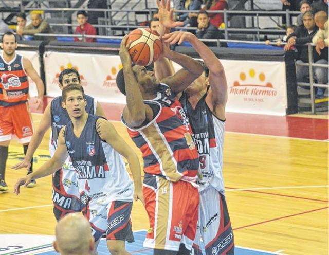 Hind� sigue firme