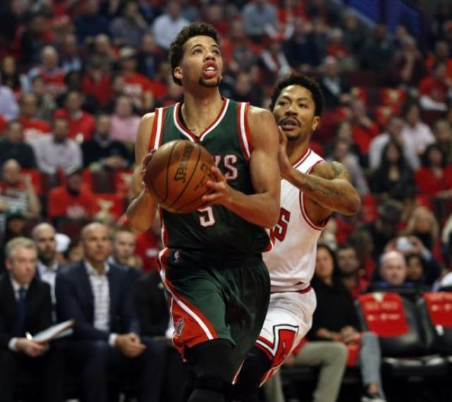 Chicago contrat� a Michael Carter-Williams