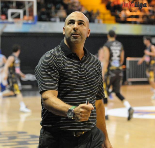 Quilmes comienza por su t�cnico: Bianchelli por tres a�os