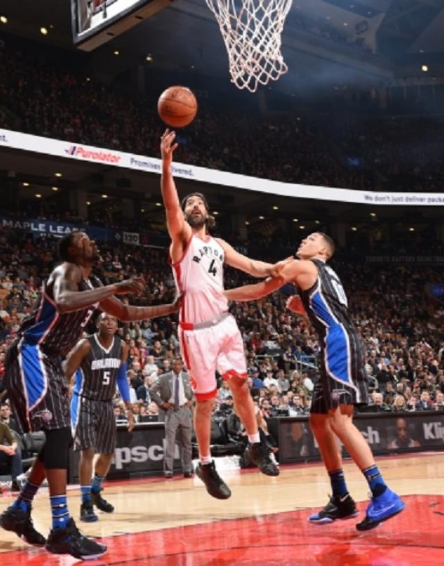 Scola abanderado del sue�o Raptors